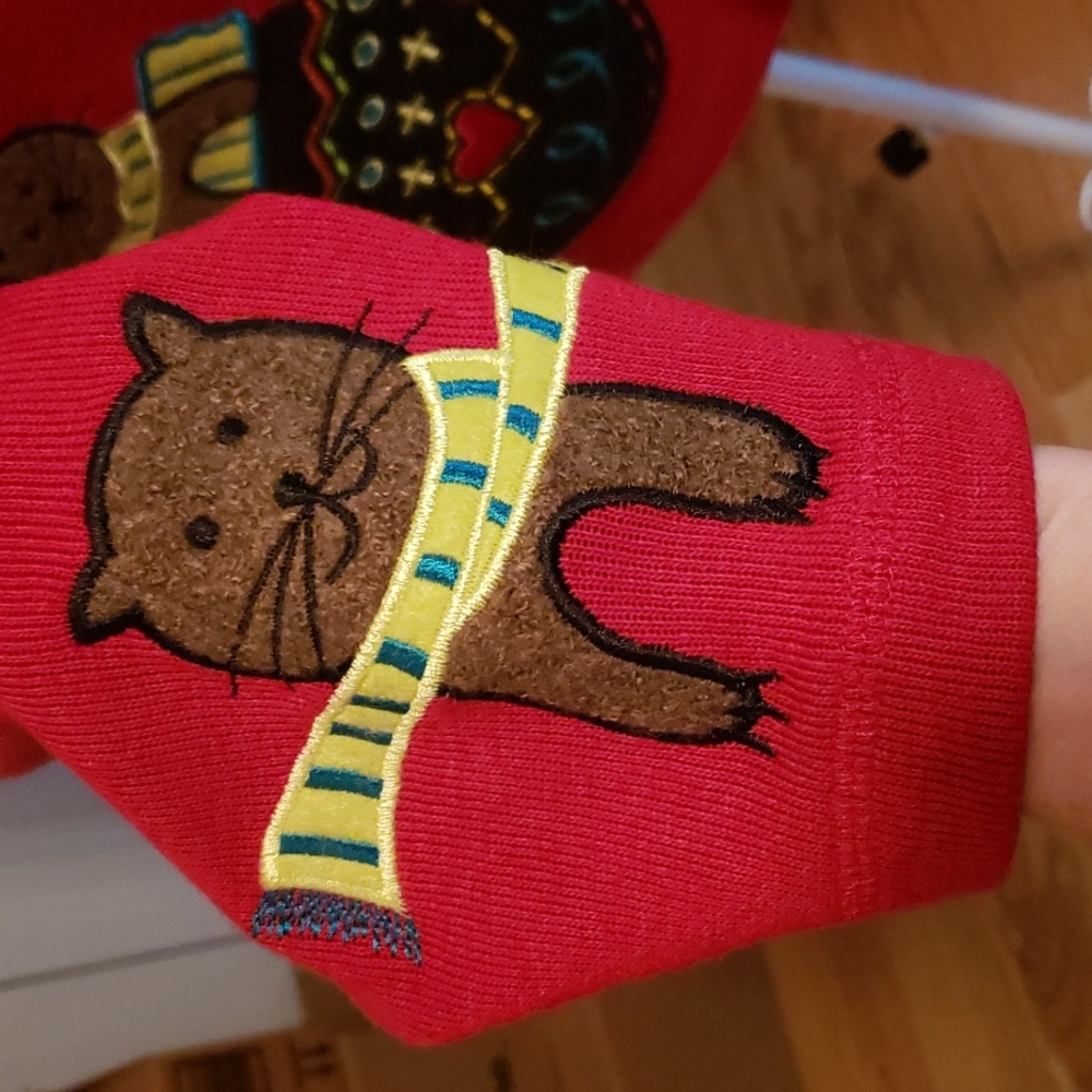 Cat Sweater - Picture 4 of 4
